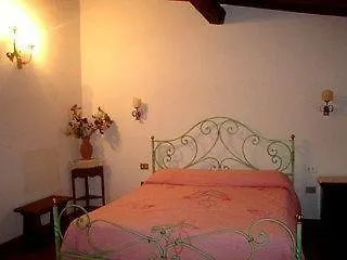 Agriturismo Poggio Ai Mandorli Hotel Strada in Chianti